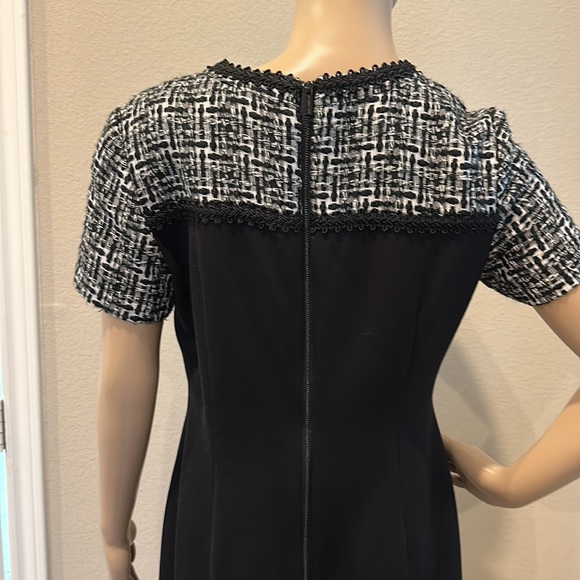 Karl lagerfeld dress 👗 size 8 - Picture 6 of 9